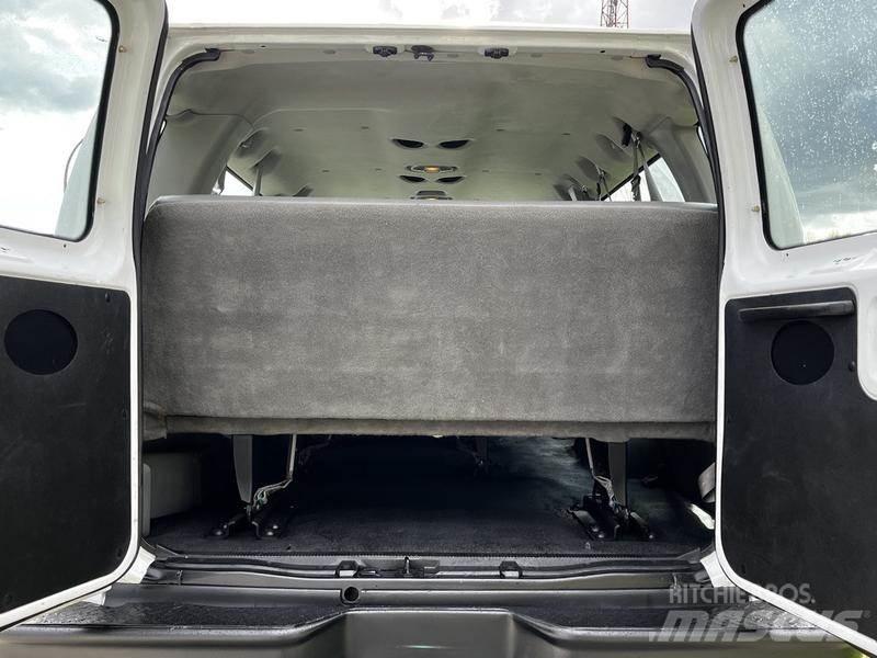 Ford Econoline Auto