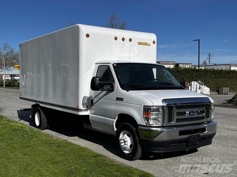 Ford Econoline Furgone chiuso