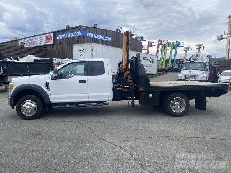 Ford F-550 Autogru