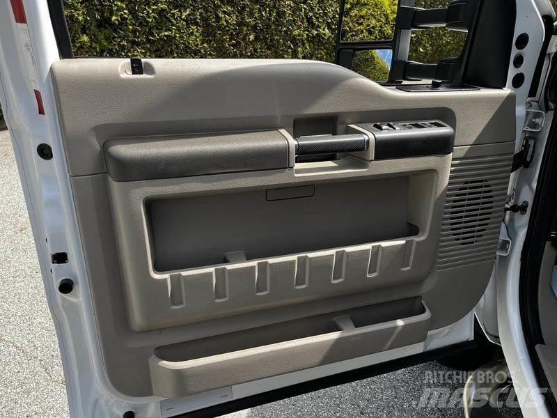 Ford F-550 Veicoli municipali