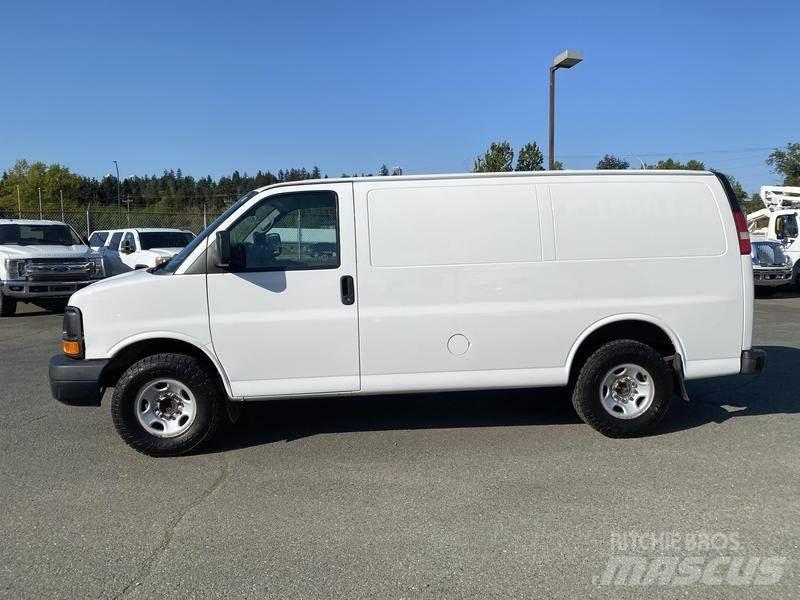 GMC Savana Furgone chiuso