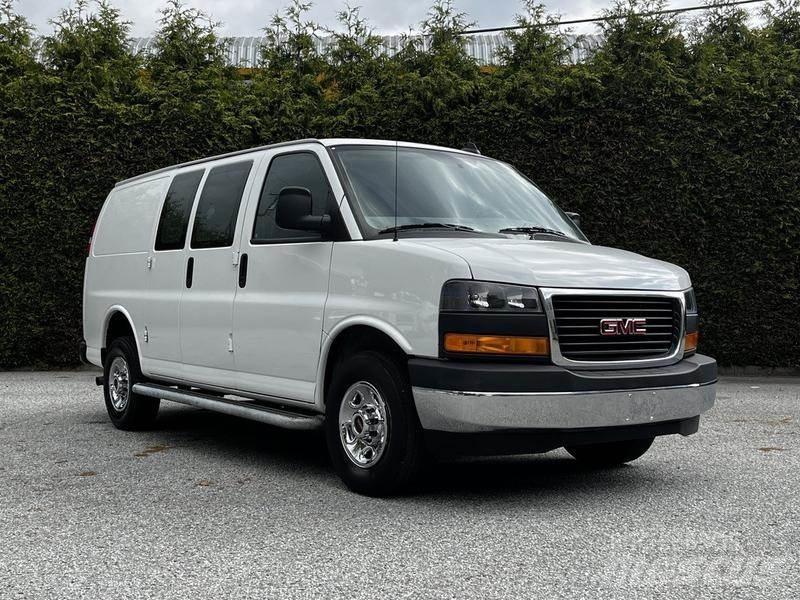 GMC Savana Furgone chiuso