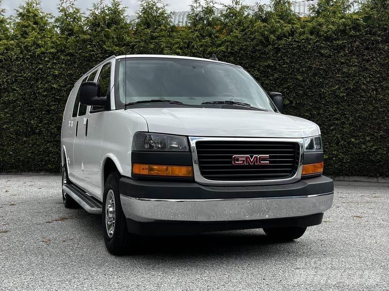 GMC Savana Furgone chiuso