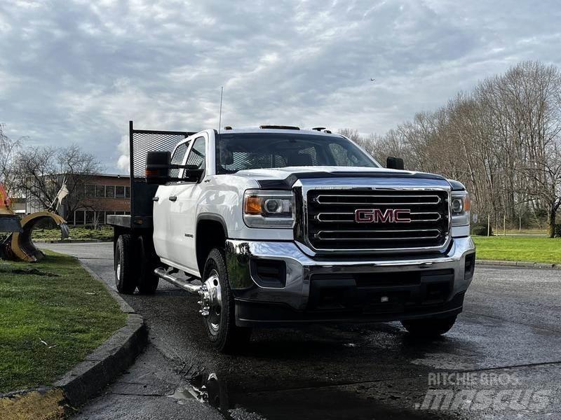 GMC Sierra 3500HD Camion con sponde ribaltabili