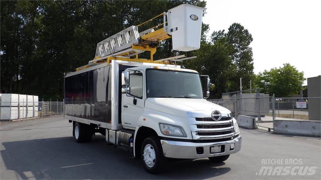 Hino 268 Camion altro