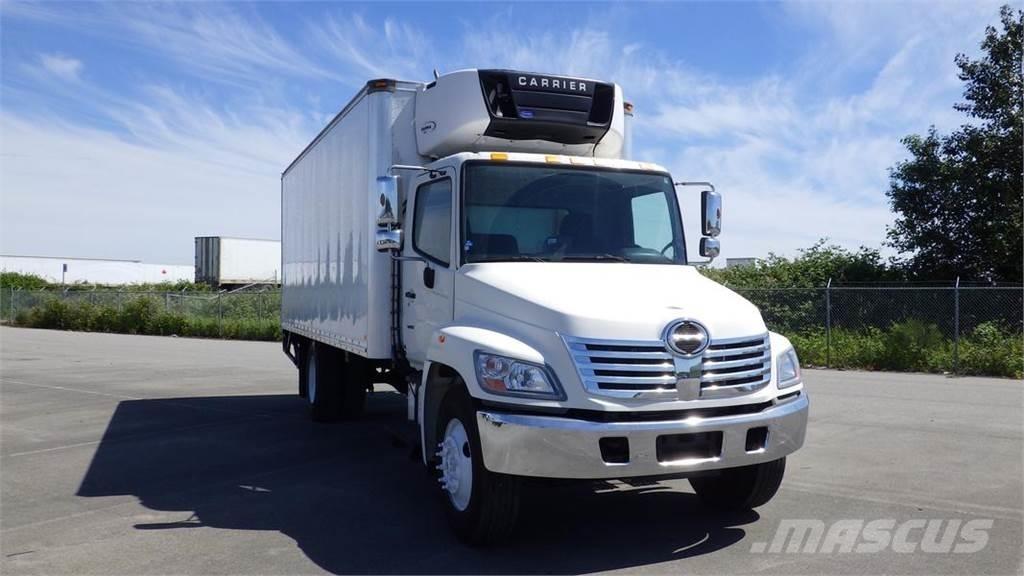 Hino 268 Furgone chiuso