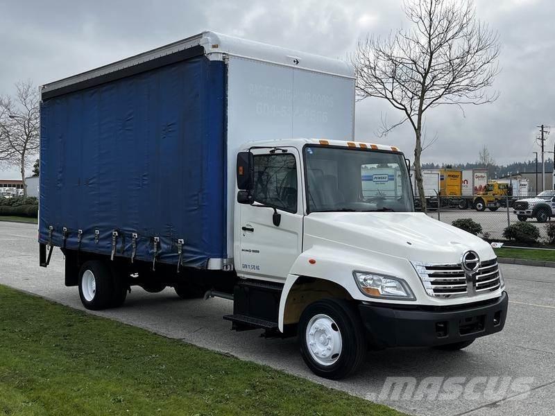 Hino 268 Furgone chiuso