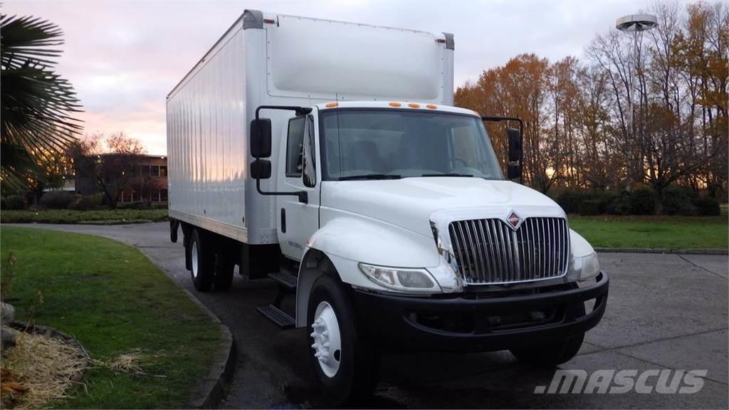 International 4300 Furgone chiuso