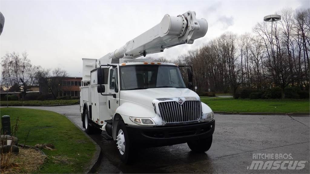International 4300 Camion altro