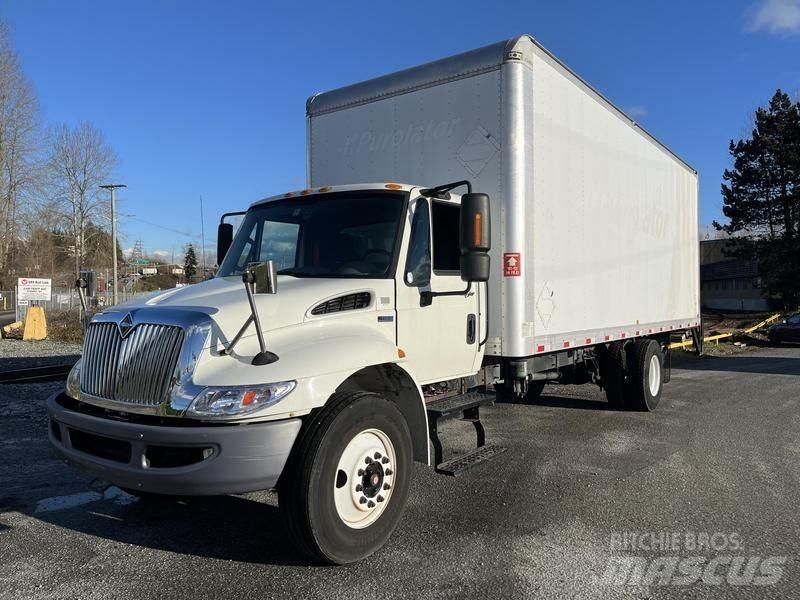 International 4300 Furgone chiuso