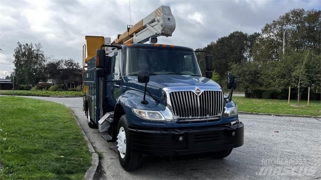 International 4300 Camion altro