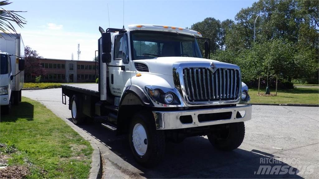 International 7400 Camion con sponde ribaltabili