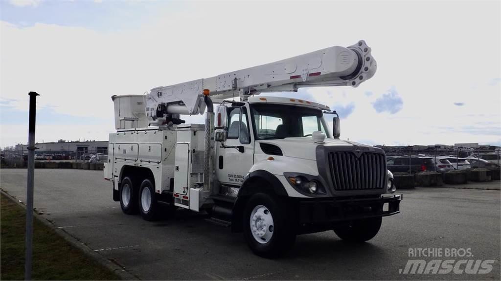 International 7500 Camion altro
