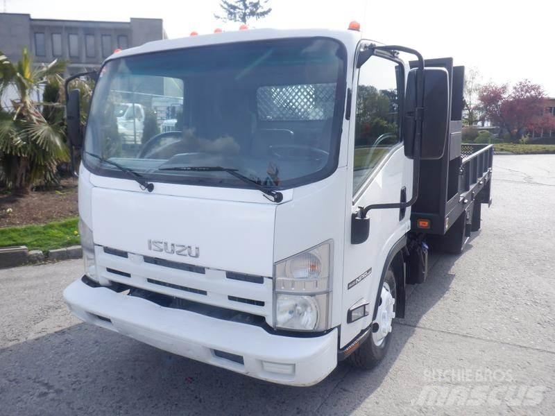 Isuzu NPR Camion con sponde ribaltabili