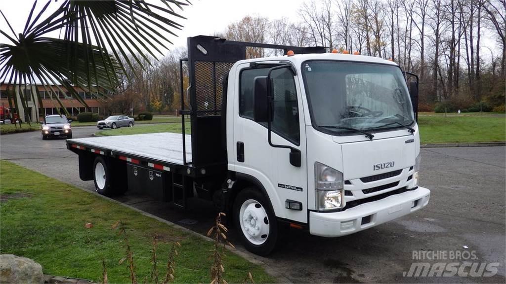 Isuzu NPR Camion con sponde ribaltabili