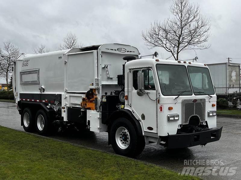 Peterbilt 320 Camion dei rifiuti