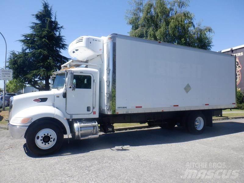Peterbilt 335 Furgone chiuso