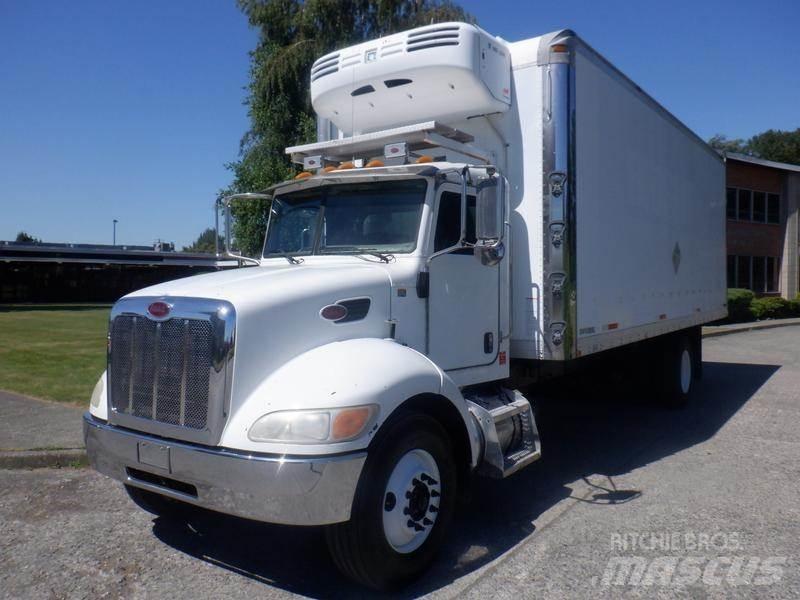 Peterbilt 335 Furgone chiuso
