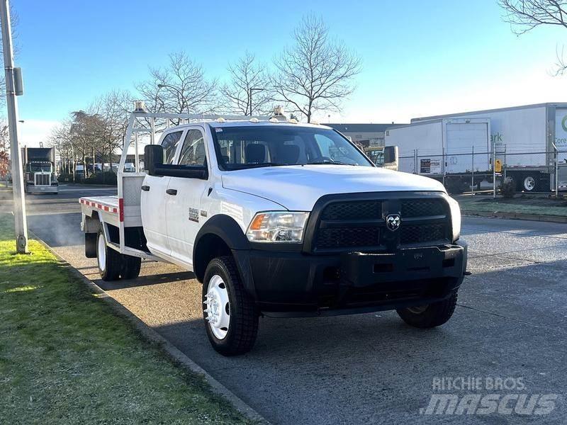 RAM 5500 Camion con sponde ribaltabili