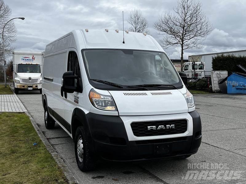 RAM Promaster Furgone chiuso