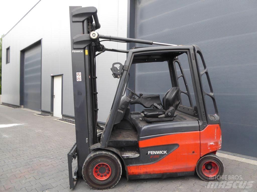 Linde E25-01 Carrelli elevatori elettrici