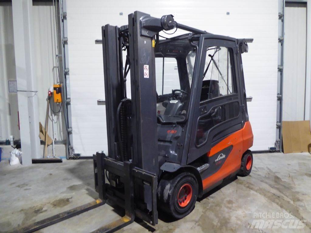 Linde E30-01 Carrelli elevatori elettrici