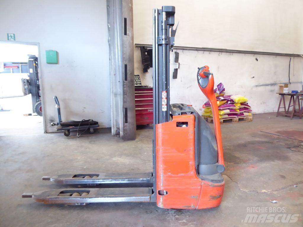 Linde L12L Transpallet uomo a terra