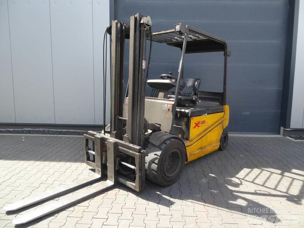 OM XE50 Carrelli elevatori elettrici