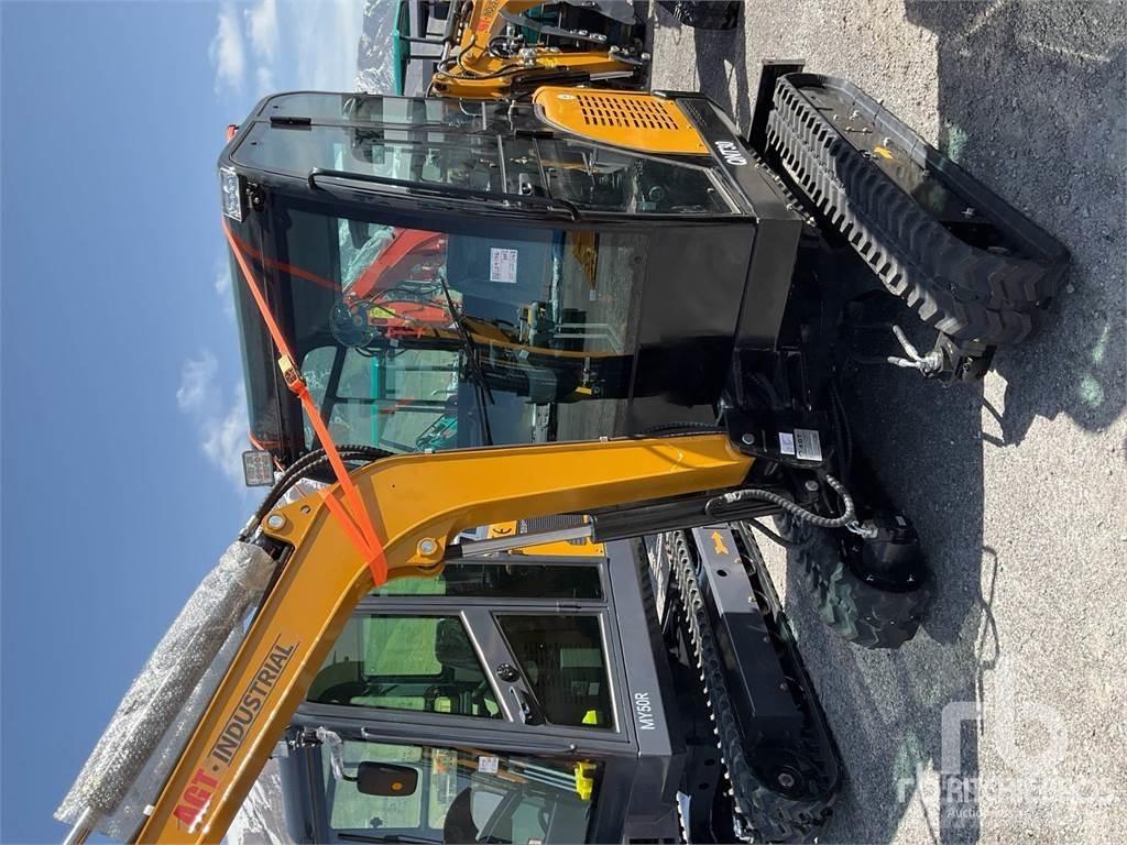 AGT QNT30 Miniescavatori