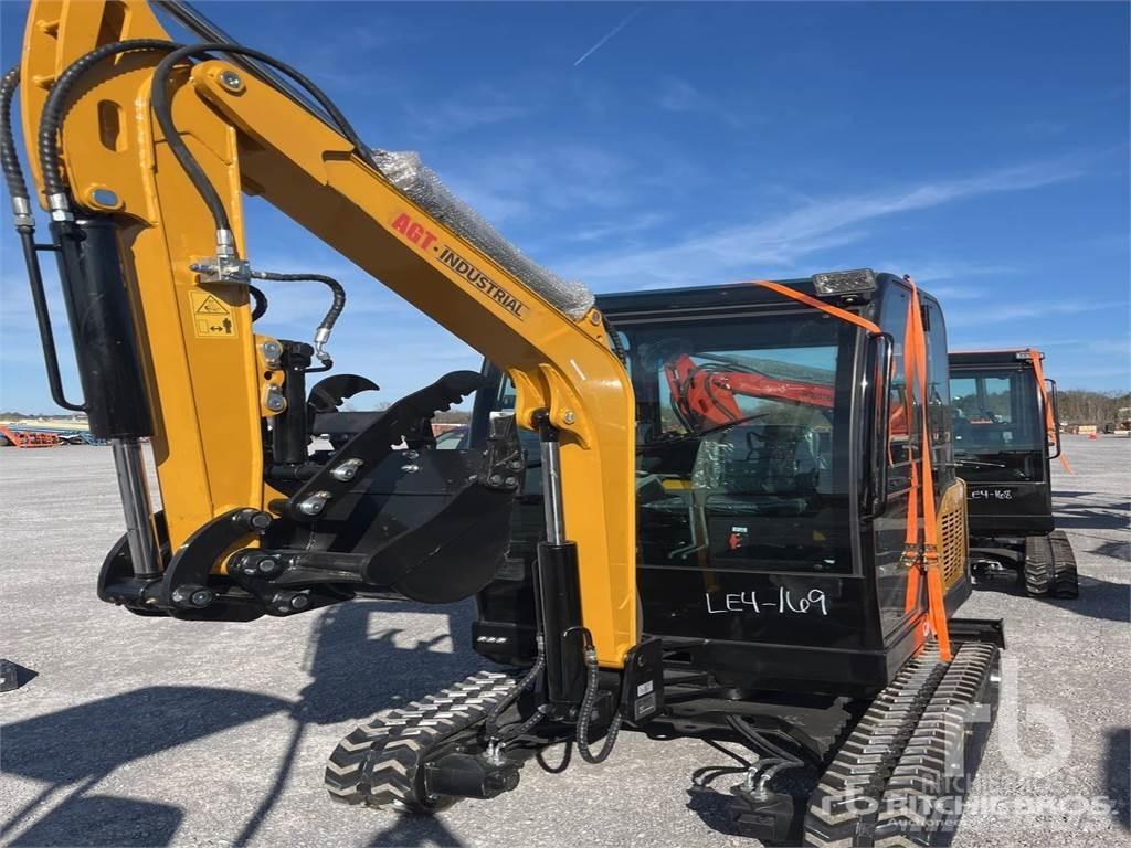 AGT QNT30 Miniescavatori