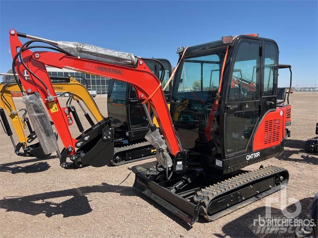 AGT QNT50R Miniescavatori