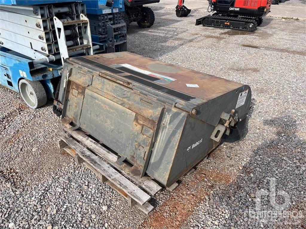 Bobcat 6707144 Spazzole