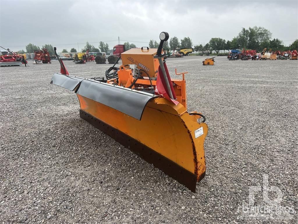  BOMBELLI AI-32 Altri macchinari per strade e neve