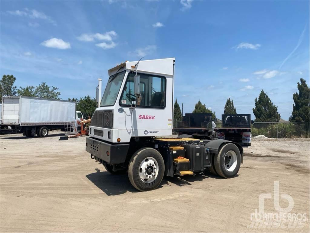 Capacity TJ6500 Motrici e Trattori Stradali