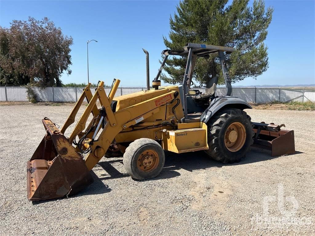 CASE 570L-XT Camion con cassone scarrabile