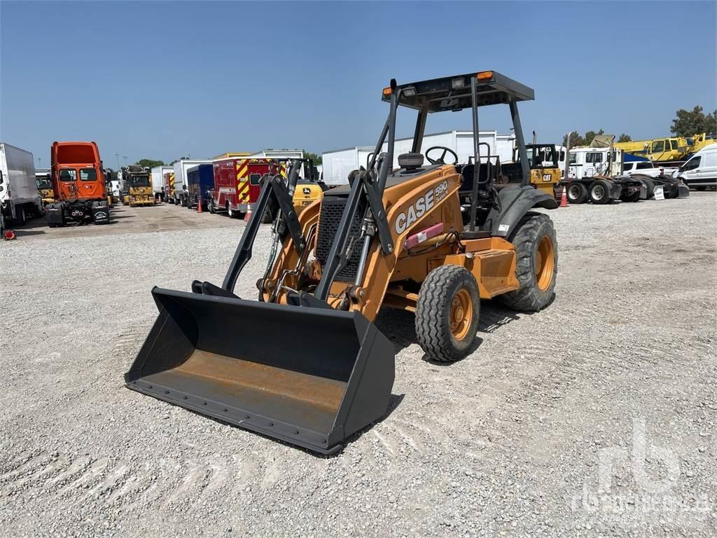 CASE 570MXT Camion con cassone scarrabile
