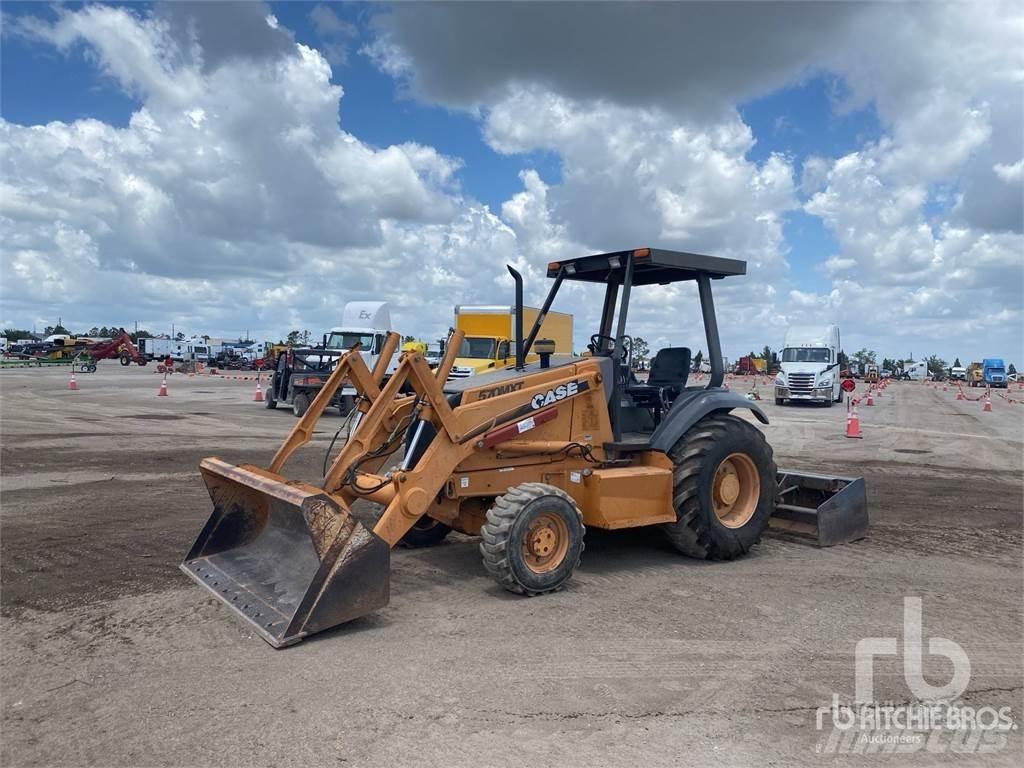 CASE 570MXT Camion con cassone scarrabile