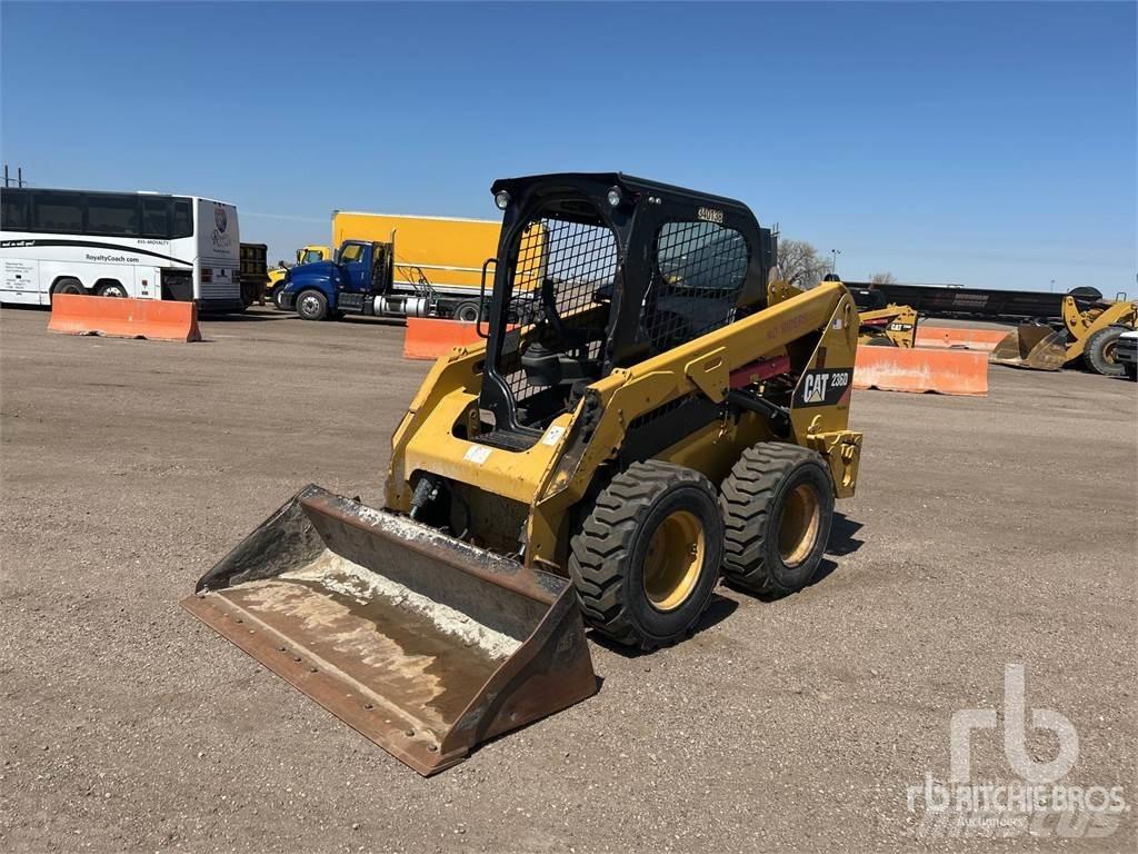 CAT 236D Mini Pale Gommate