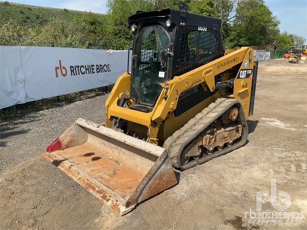 CAT 239D Mini Pale Gommate