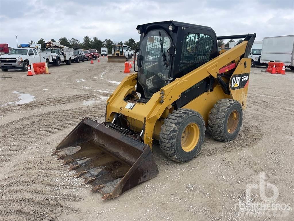CAT 262D Mini Pale Gommate