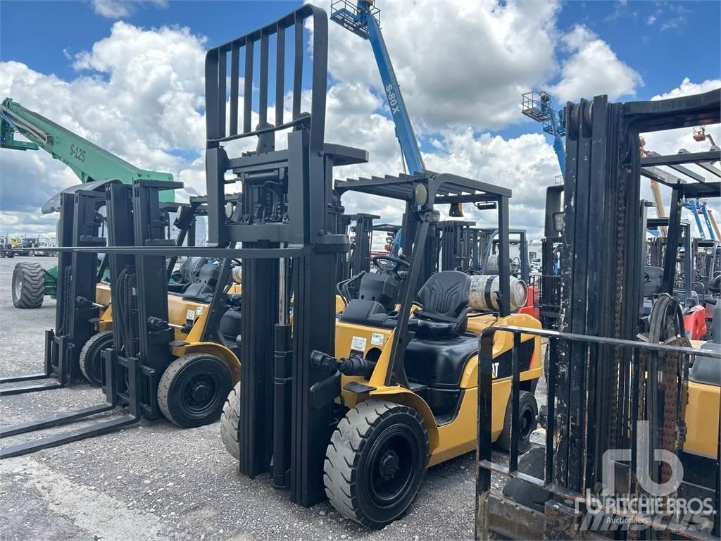 CAT 2P7000 Carrelli elevatori diesel