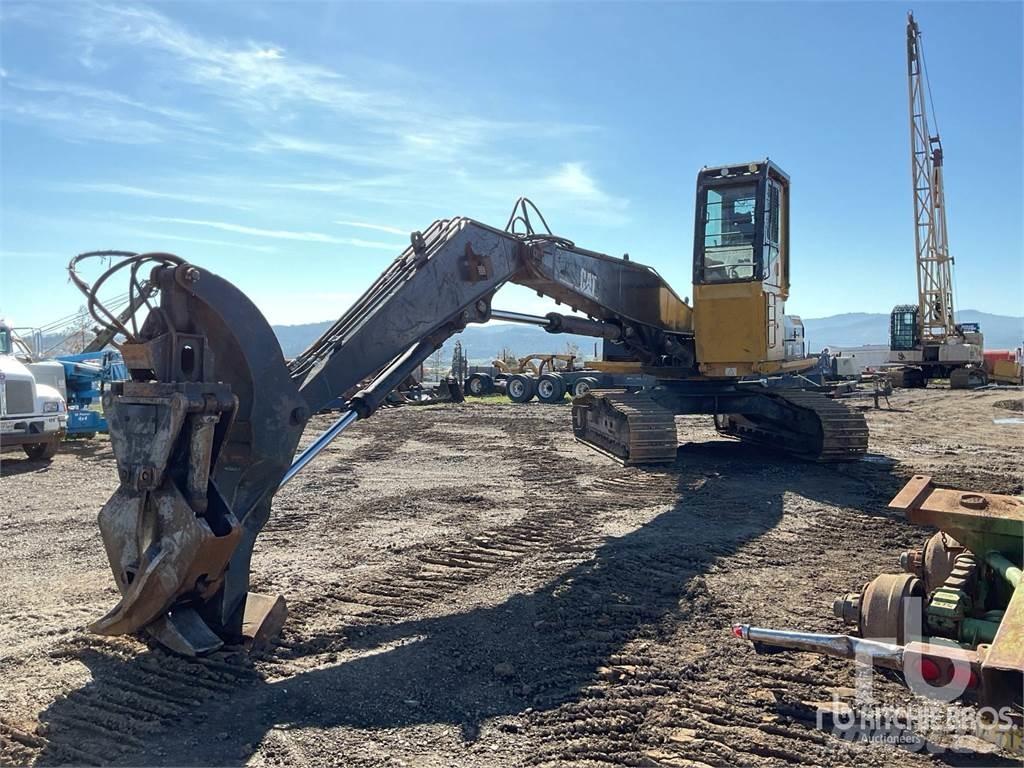 CAT 322BLL Caricatronchi con base su rimorchio