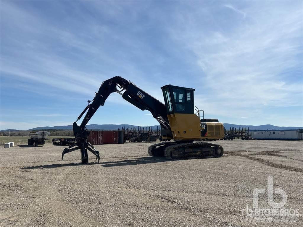 CAT 568LL Caricatronchi con base su rimorchio