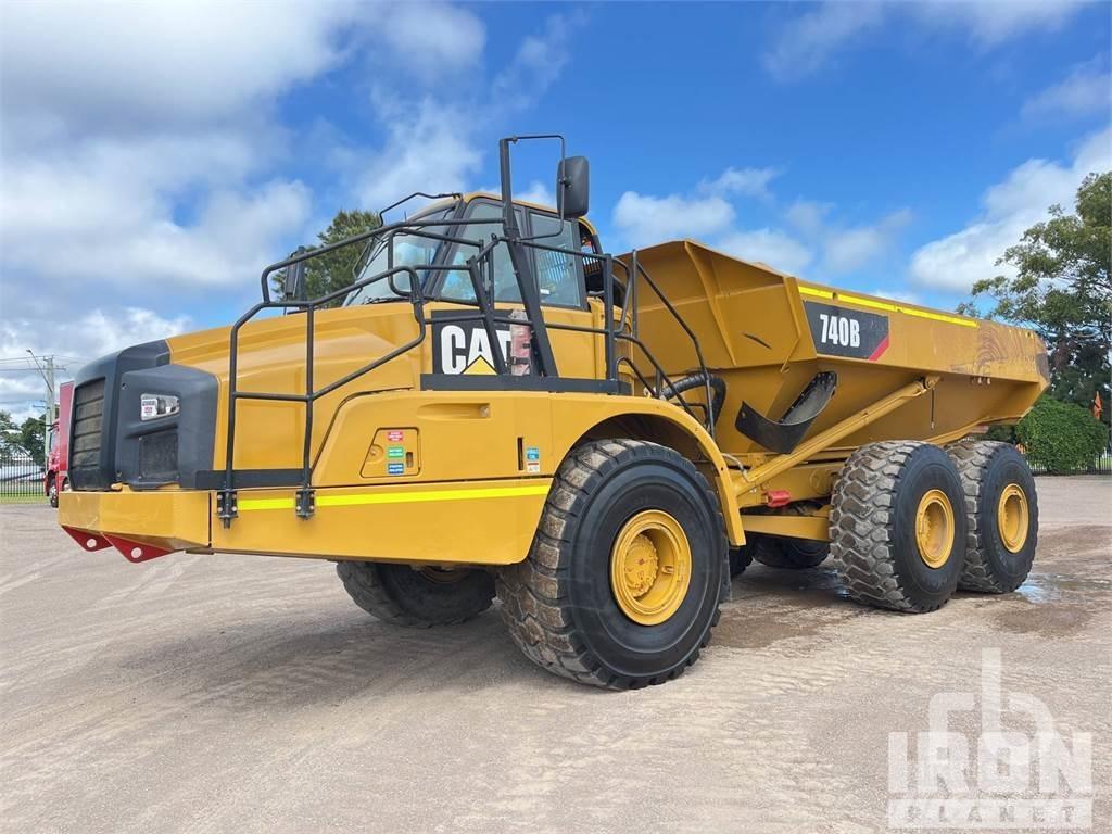CAT 740B Dumpers articolati