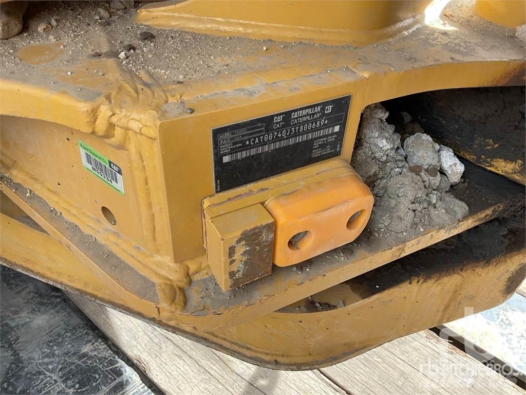 CAT 740GC Dumpers articolati