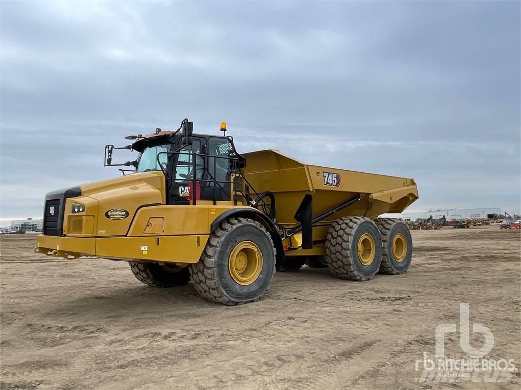 CAT 745 Dumpers articolati