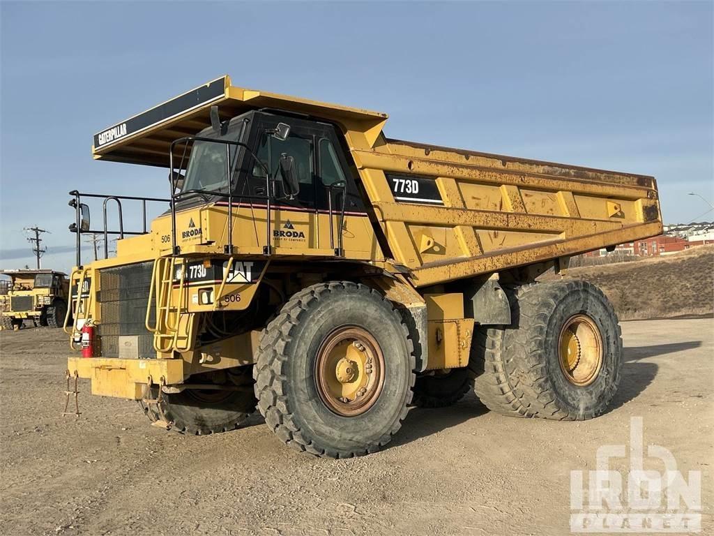 CAT 773D Dumper a telaio rigido