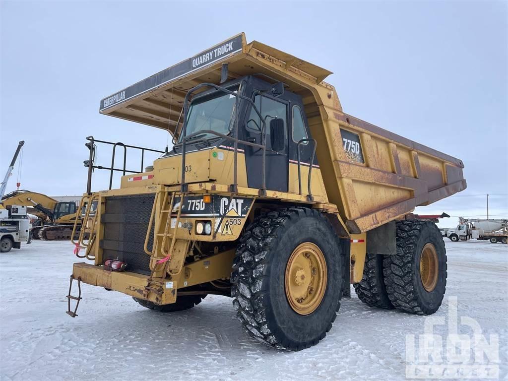 CAT 775D Dumper a telaio rigido