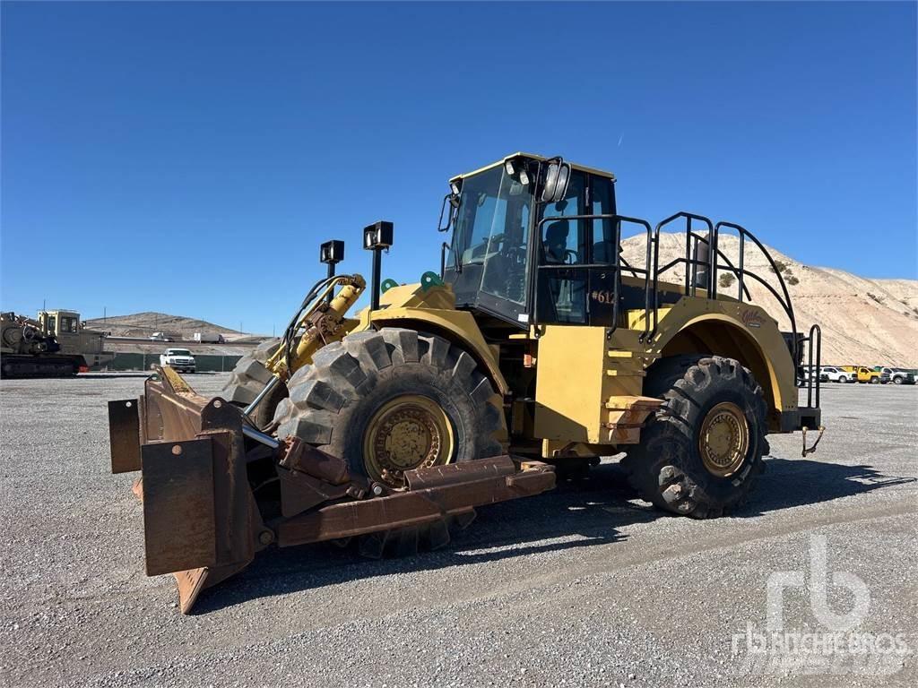 CAT 824G Dozer gommati