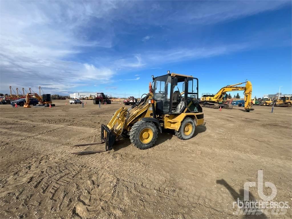CAT 902 Pale gommate